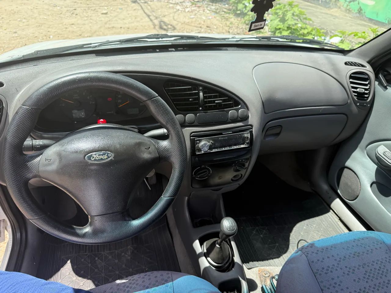 Ford Courier 1.6 L/ 1.6 Flex 2012 - Foto 5