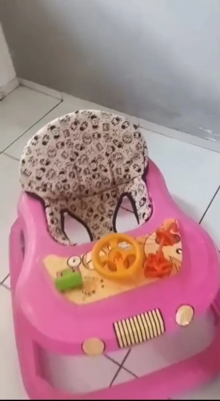 Andador Infantil Rosa - Foto 3