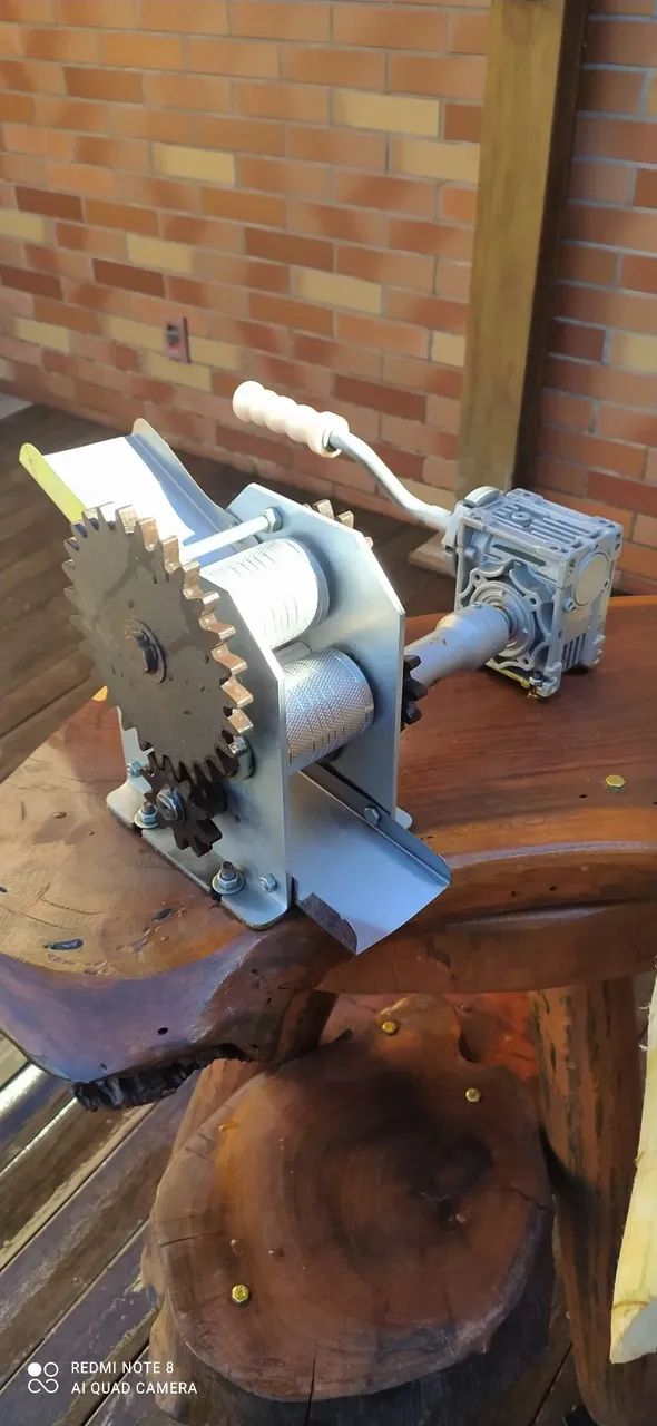 Vendo engenho de moer cana com redutor  - Foto 5