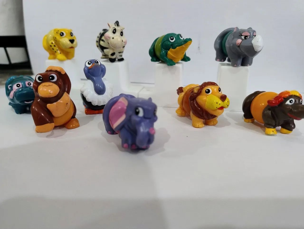 Bicho Bola Kinder ovo década de 90 - Foto 5