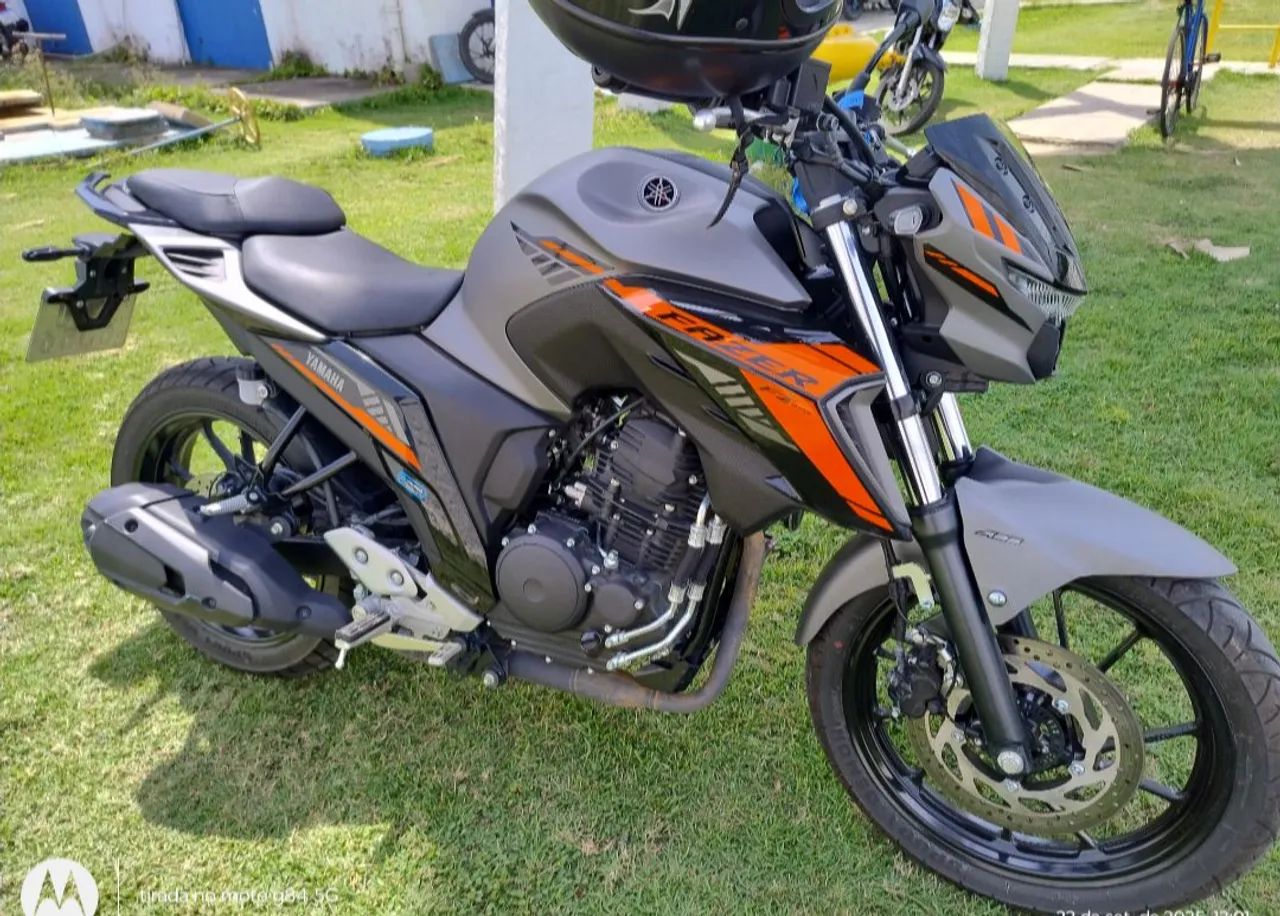 Fazer 250