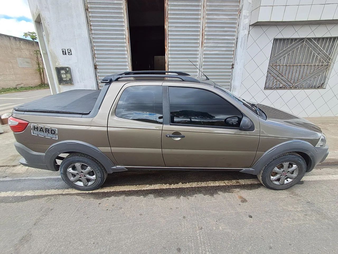 Fiat Strada Working 1.4 MPI Fire Flex 8V CD 2016 - Foto 2