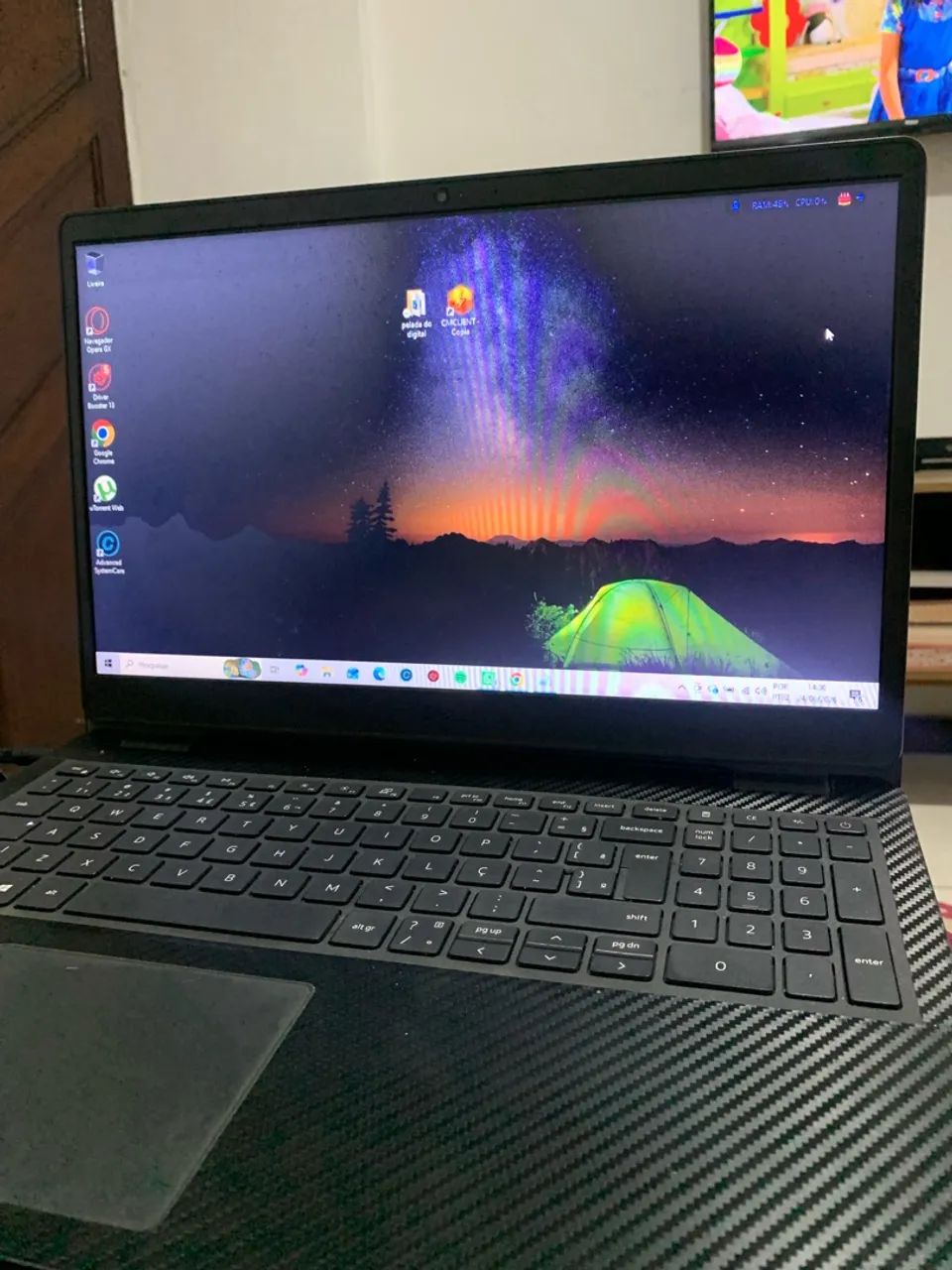 Notebook Dell 8gb de ram ssd (Rápido) 