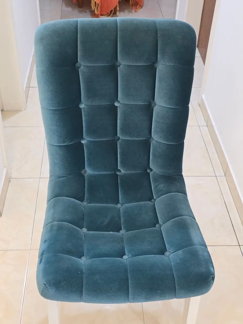 Conjunto 8 Cadeiras de Madeira com Estofado em Veludo Azul - Foto 5
