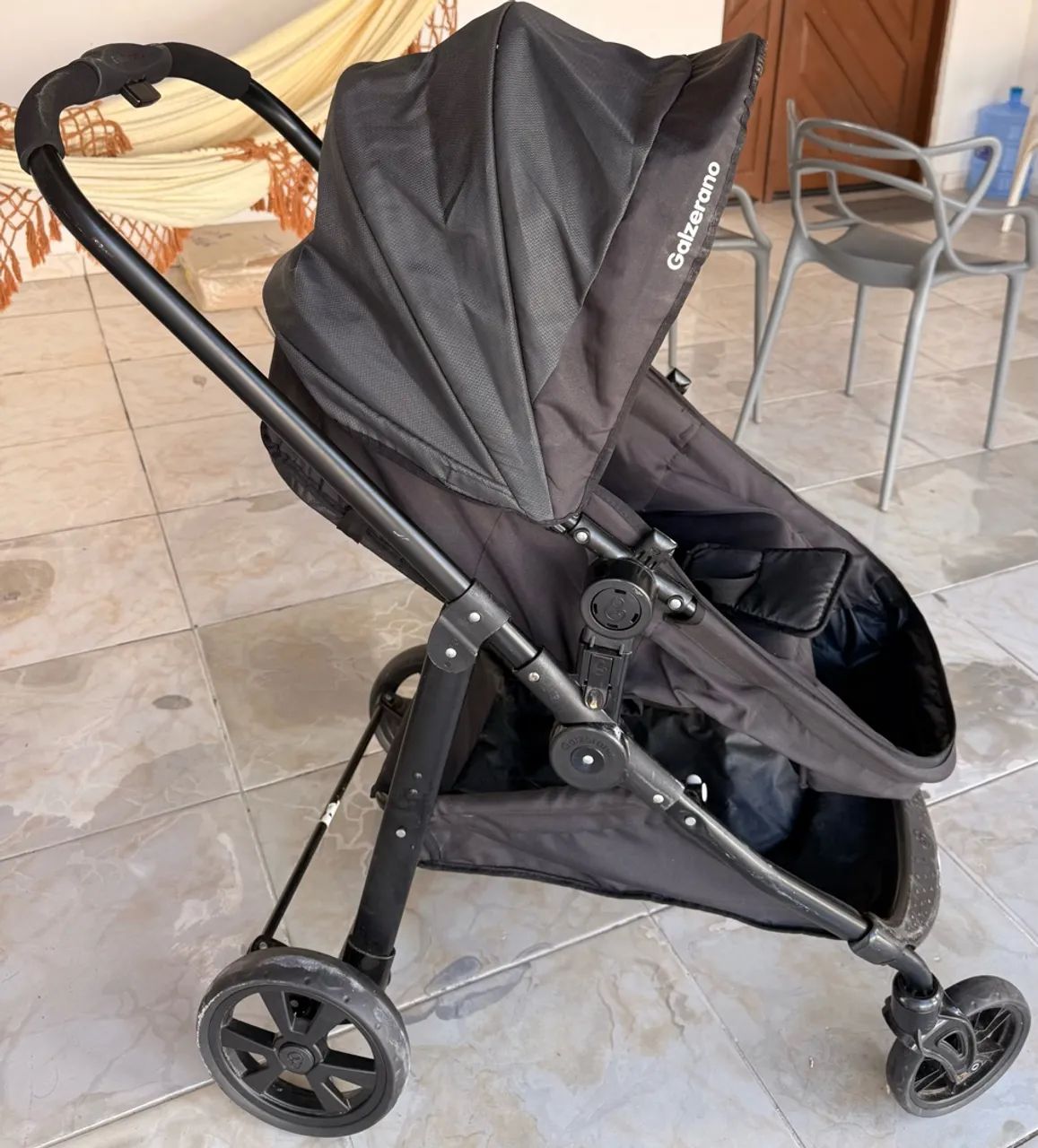 Vendo Carrinho de Bebê