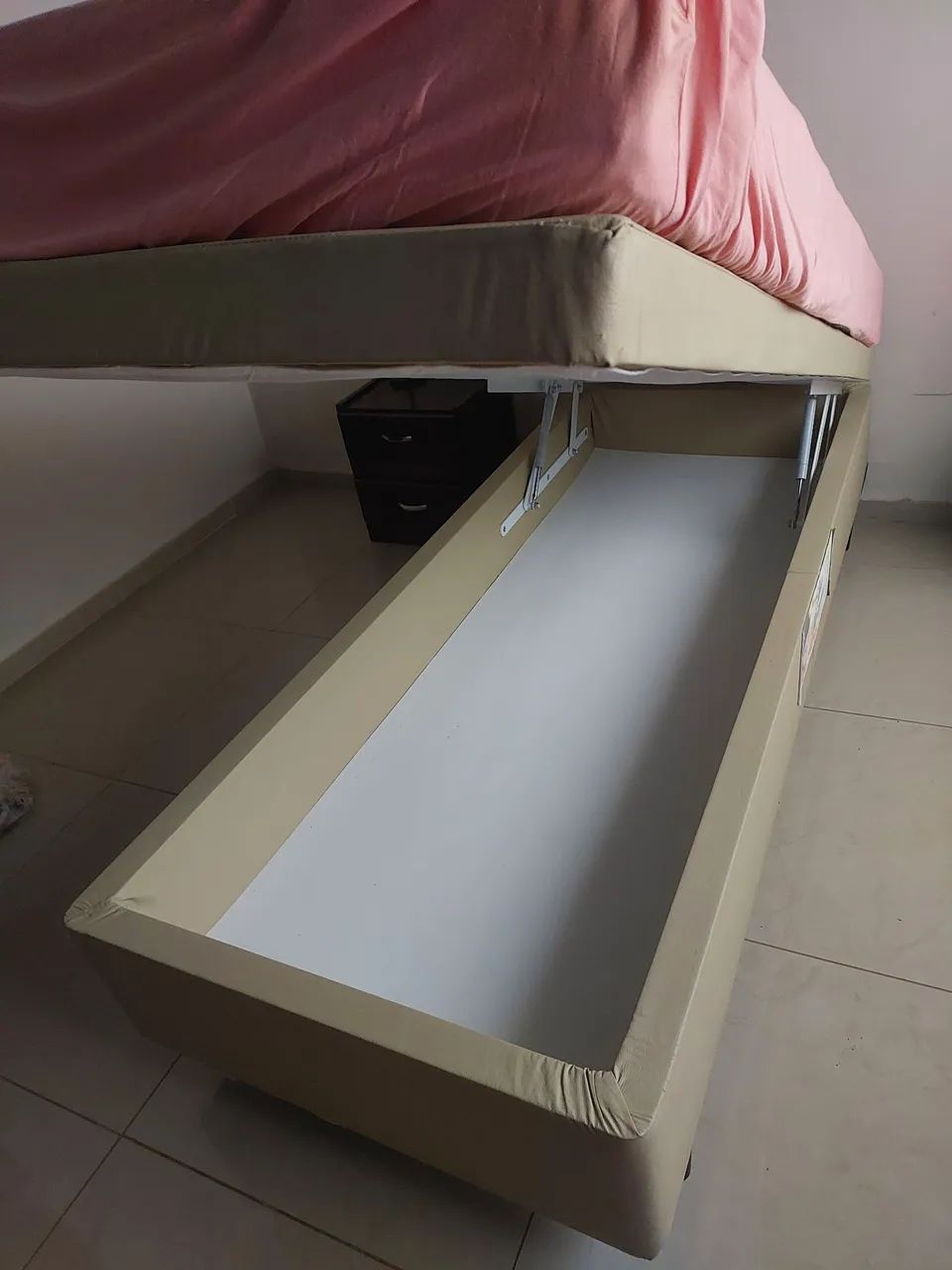 Cama solteiro 