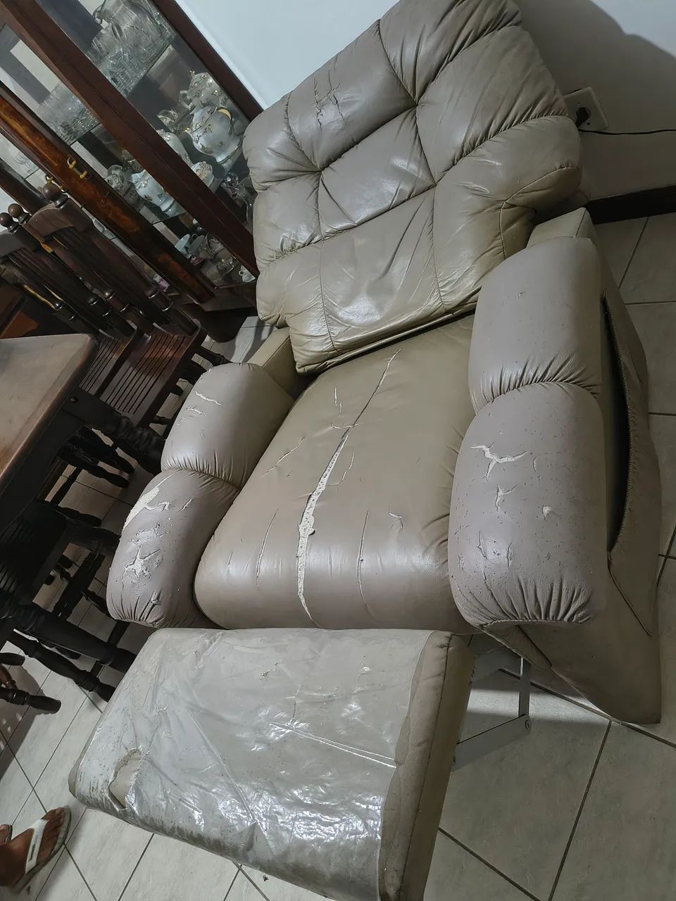 Vendo poltrona reclinável !!!!  - Foto 3