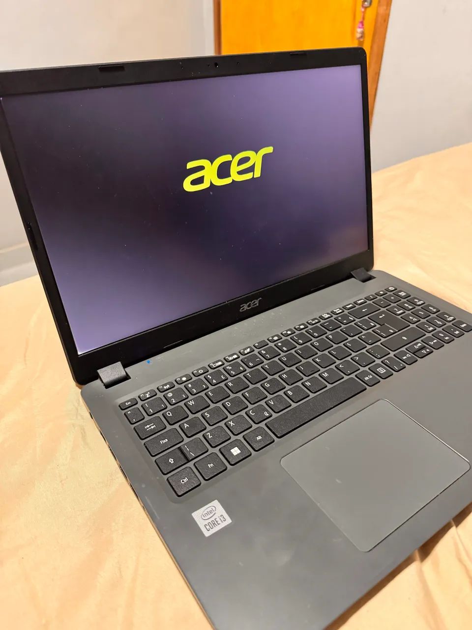 VENDE-SE NOTEBOOK ACER 
