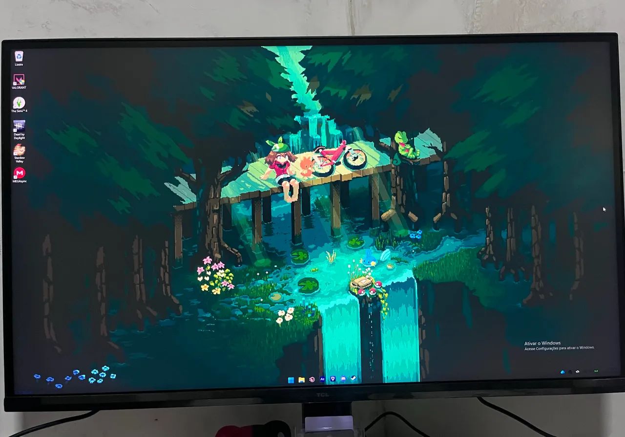 Monitor TCL MiniOled 27?
