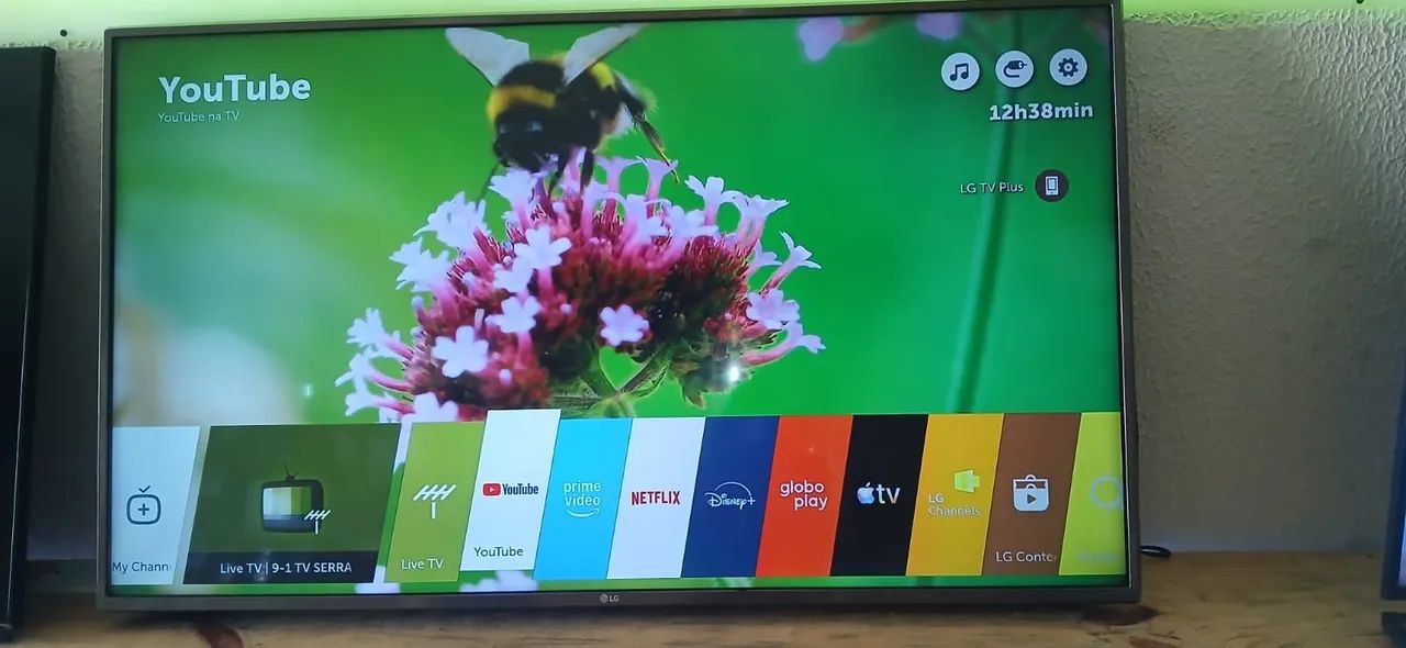 TV 50 polegadas 4k com cabo controle todos apss YouTube e Netflix é d mais  - Foto 4
