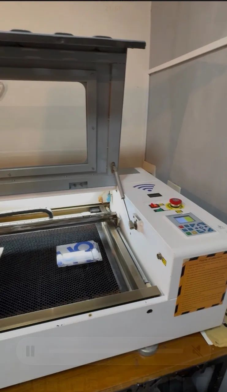 Maquina de Corte a Laser 60x40