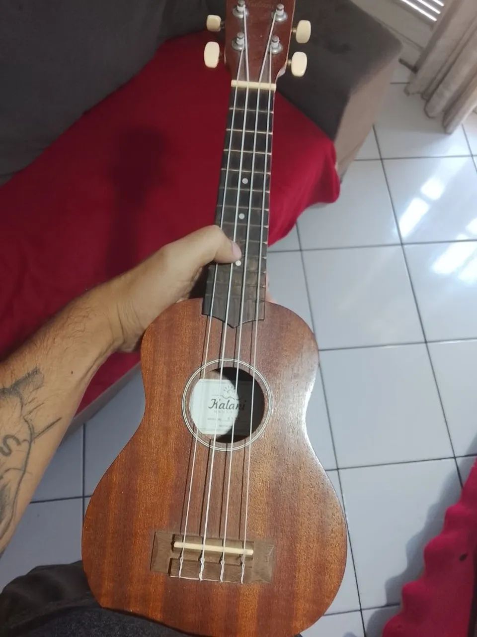 Ukulele Kalani Tenor  - Foto 3