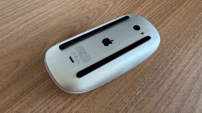 Mouse sem fio Apple Magic 2 - A1657 - Foto 3