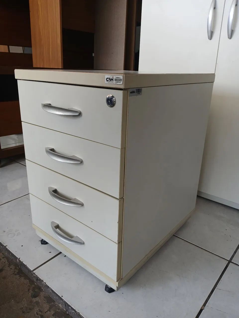 Gaveteiro, com base e gavetas em aço. - Foto 3