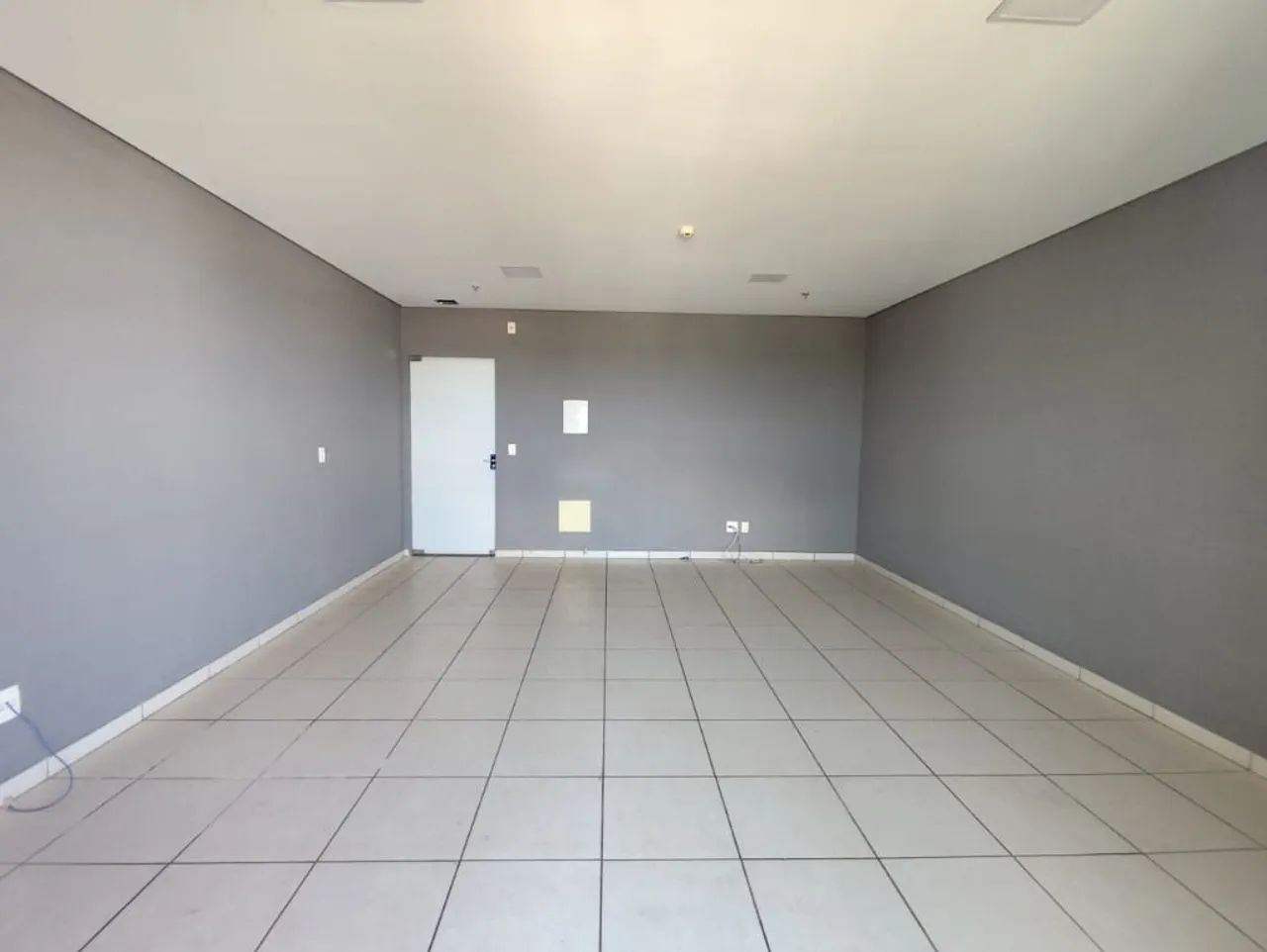 Sala comercial para alugar no Edifício New Office com 1 vaga, no Bairro Nova Ribeiraria em - Foto 4