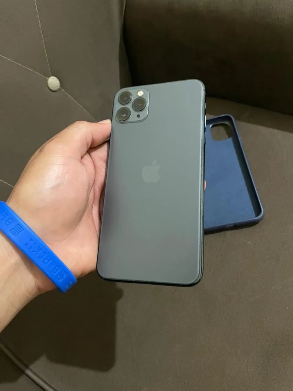 iPhone 11 Pro Max 64GB - Foto 2