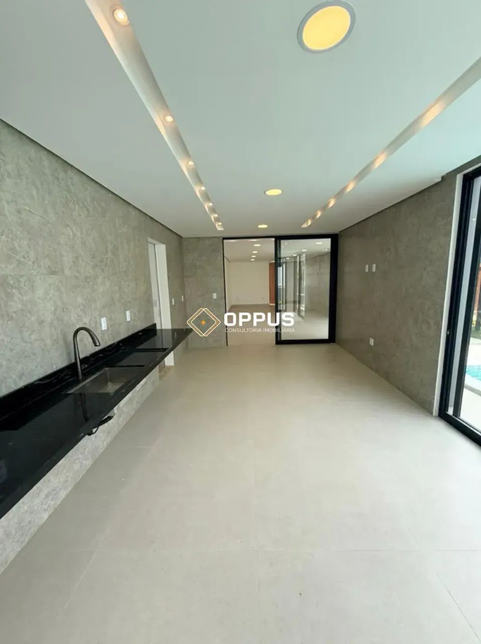 Casa no Alphaville com 5 suítes - Foto 2