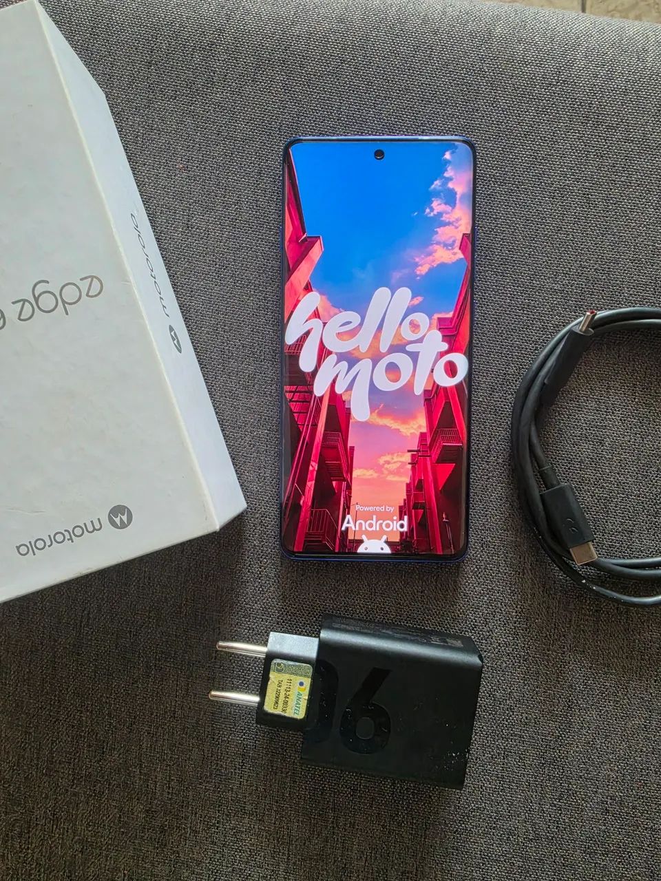 Motorola Edge 60 Pro 256 - Foto 3
