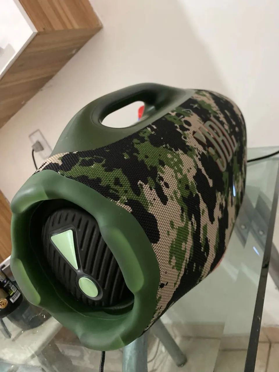 JBL bombox 4