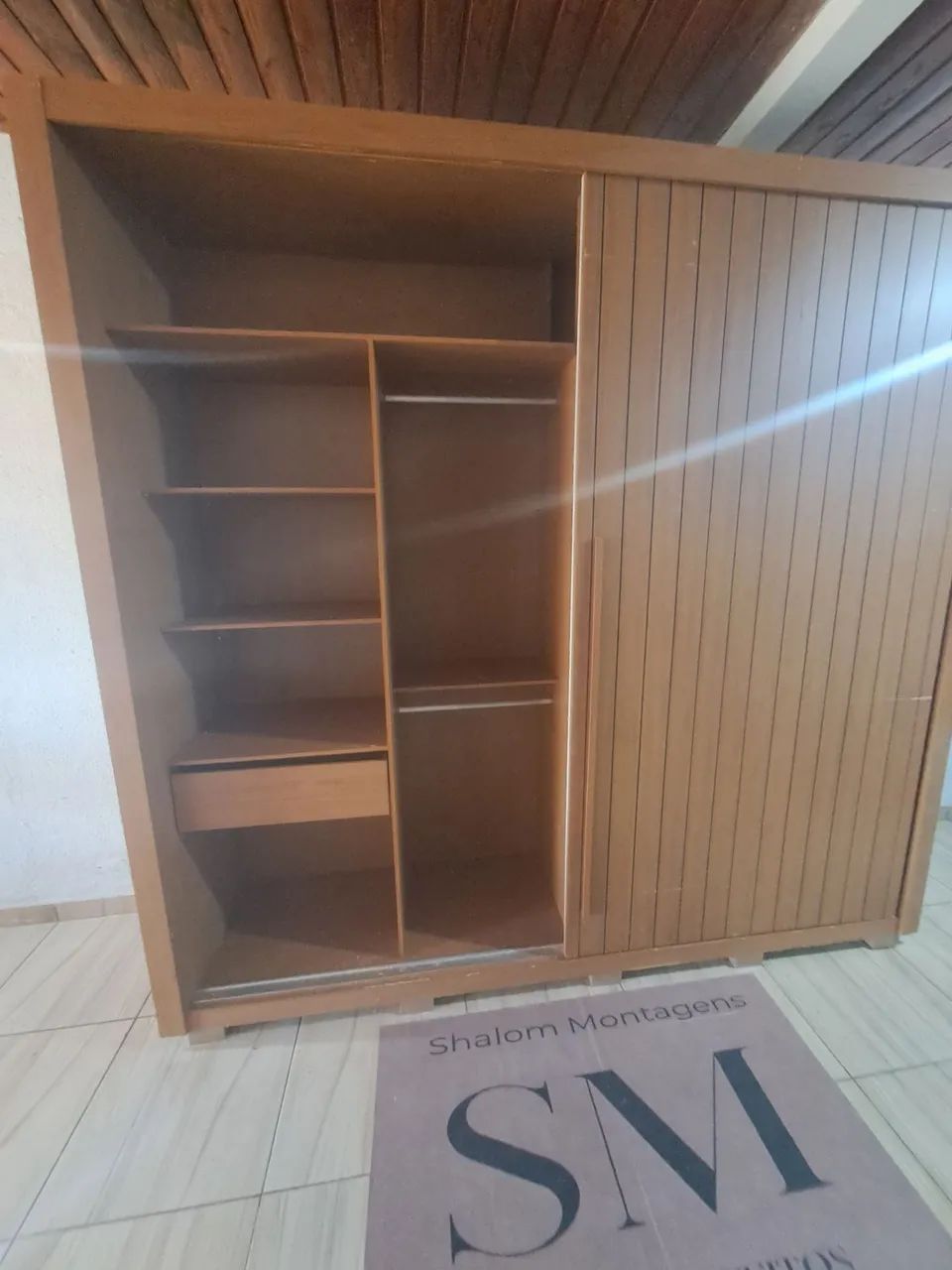 GUARDA ROUPA DE CASAL USADO COM ENTREGA GRÁTIS  - Foto 4