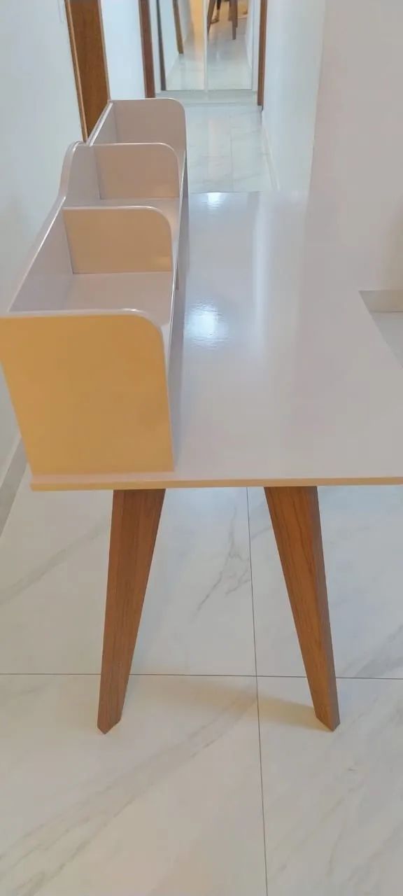 Mesa de estudos - Foto 3
