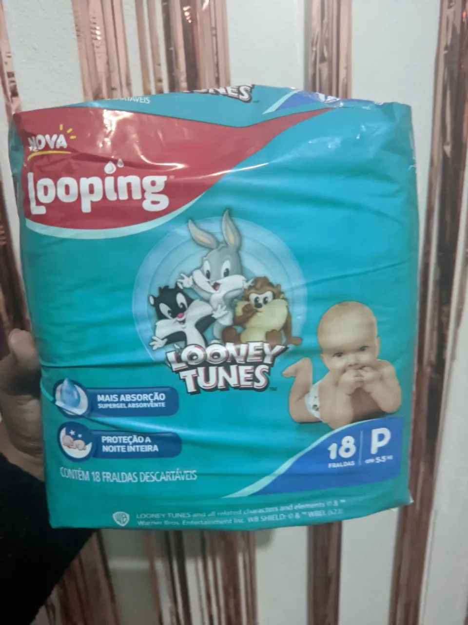 Fralda Looping tamanho P com 18 unidades  - Foto 2