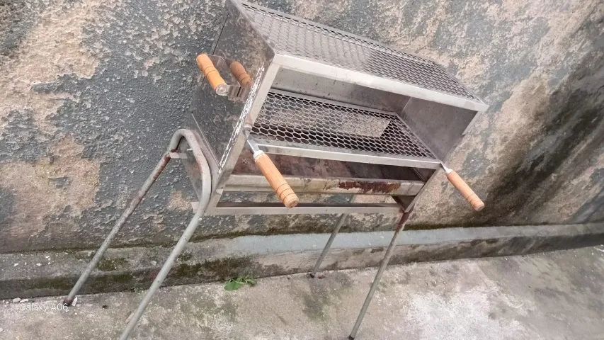 churrasqueira  Grande 2 grelhas