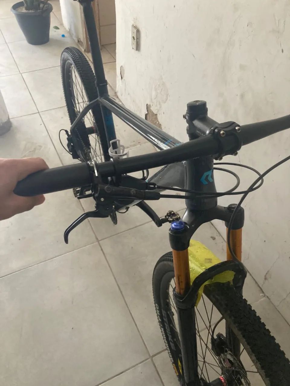Bicicleta MT RAVA CAVE Tam L/19 - Foto 5