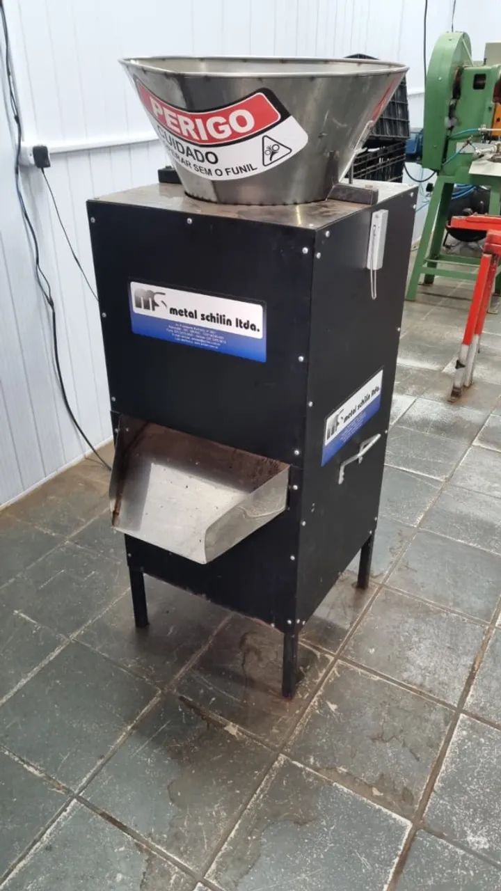 Descascadora quebradora de noz pecã METAL SCHILIN MS-D19  - Foto 2