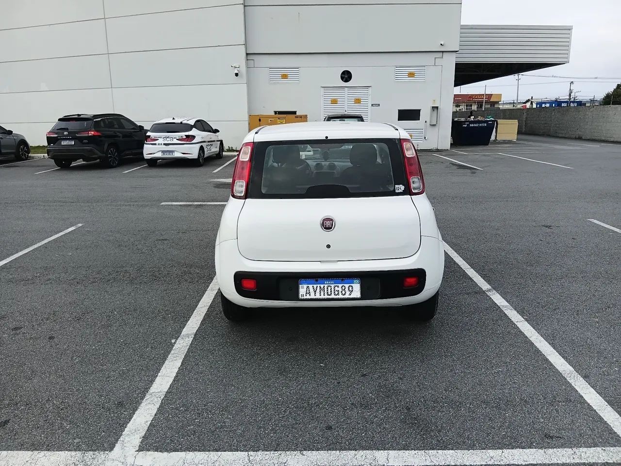 Fiat Uno Vivace Celeb. 1.0 EVO F. Flex 8V 3P 2014 - Foto 4