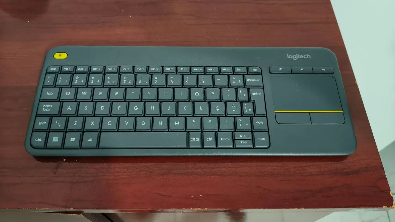 Teclado sem fio Logitech K400 Plus