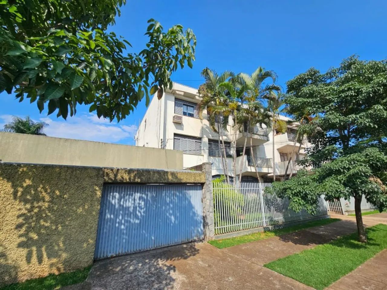 LOCAÇÃO | Apartamento, com 3 quartos em Zona 02, Maringá - Foto 2