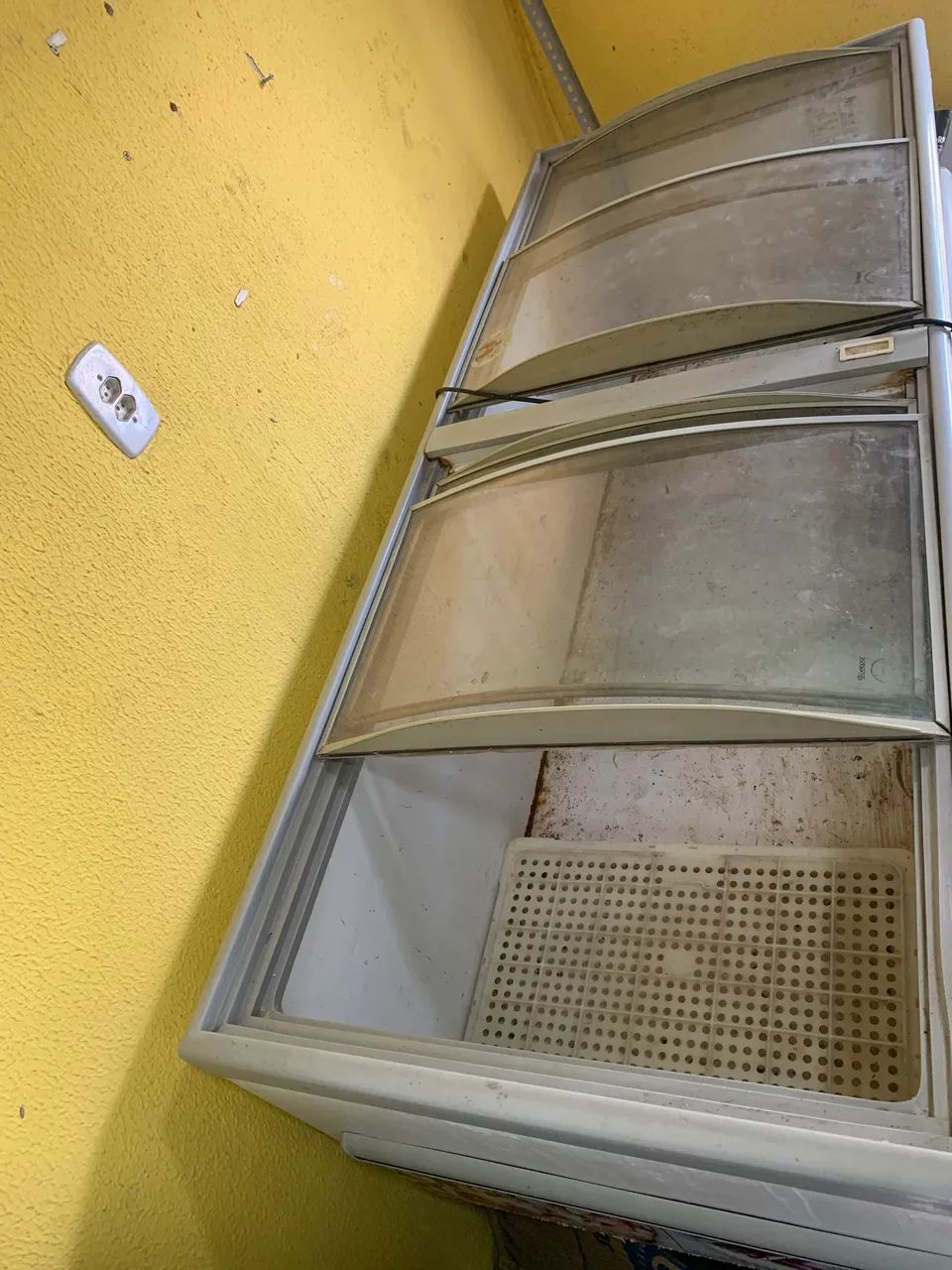 Ilha gelada - Geladeiras e Freezers - Jangurussu, Fortaleza
