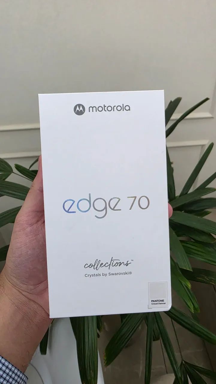 Motorola Edge 70 5G Crytals