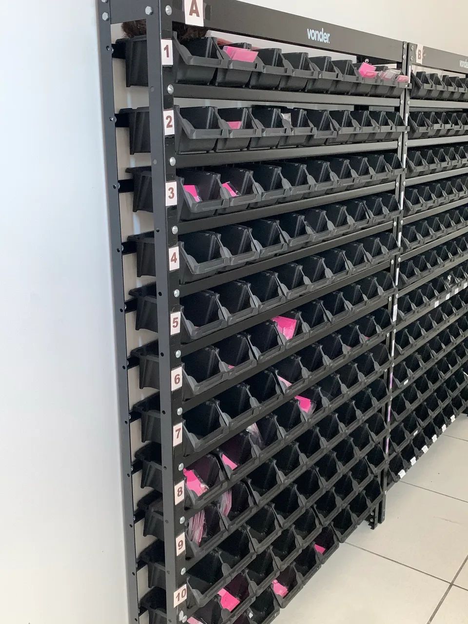 Vonder Drawer-Type Storage Unit