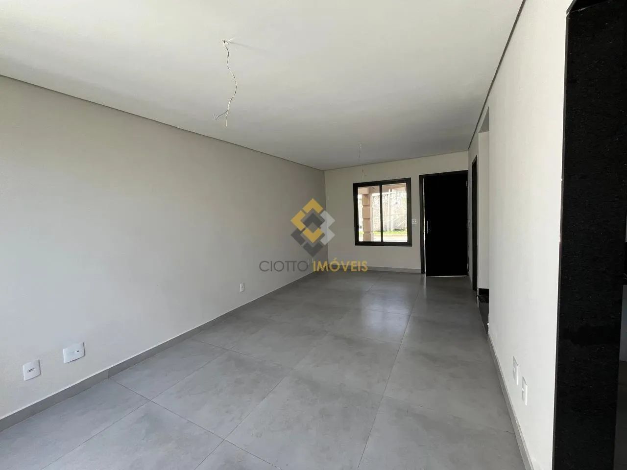 Casa 4 quartos,1 suíte, 2 vagas - São Luiz