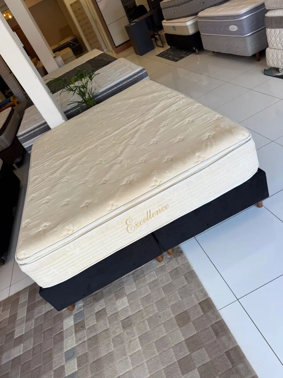 Cama box QUEEN MANNES USADA - ENTREGAMOS  - Foto 4