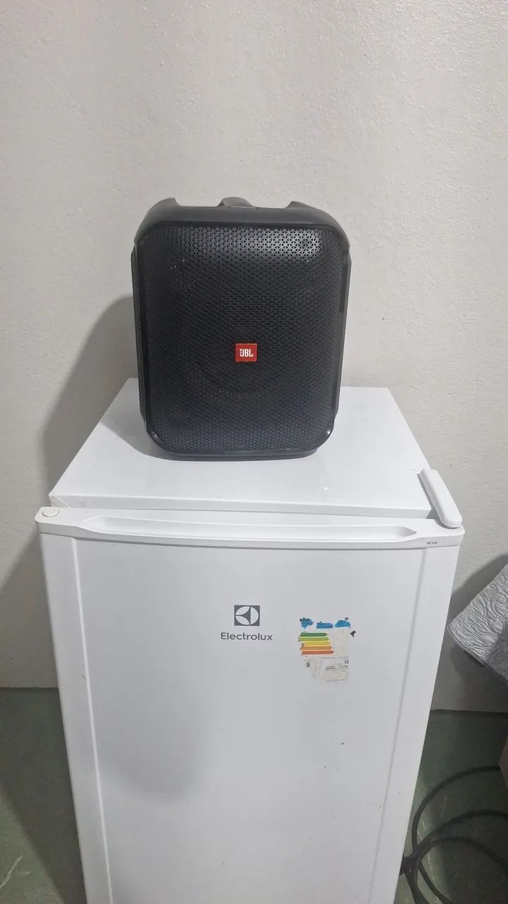 Caixa JBL 1.100,00