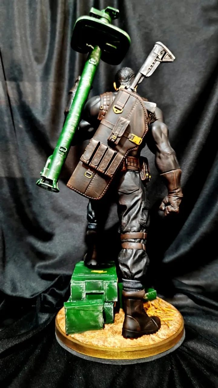 Estátua Justiceiro 38cm - Foto 3