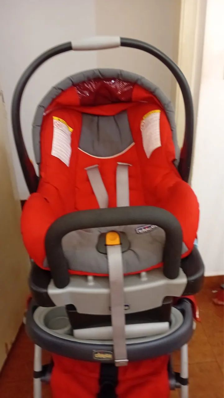 Bebê conforto com base e carrinho - Foto 4