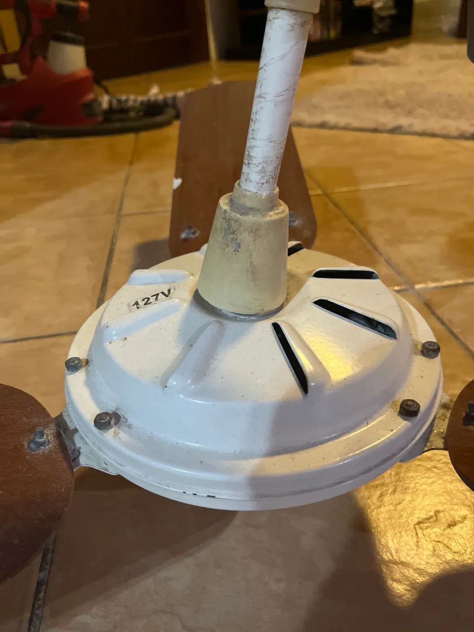 Ventilador de teto 127v - Foto 2