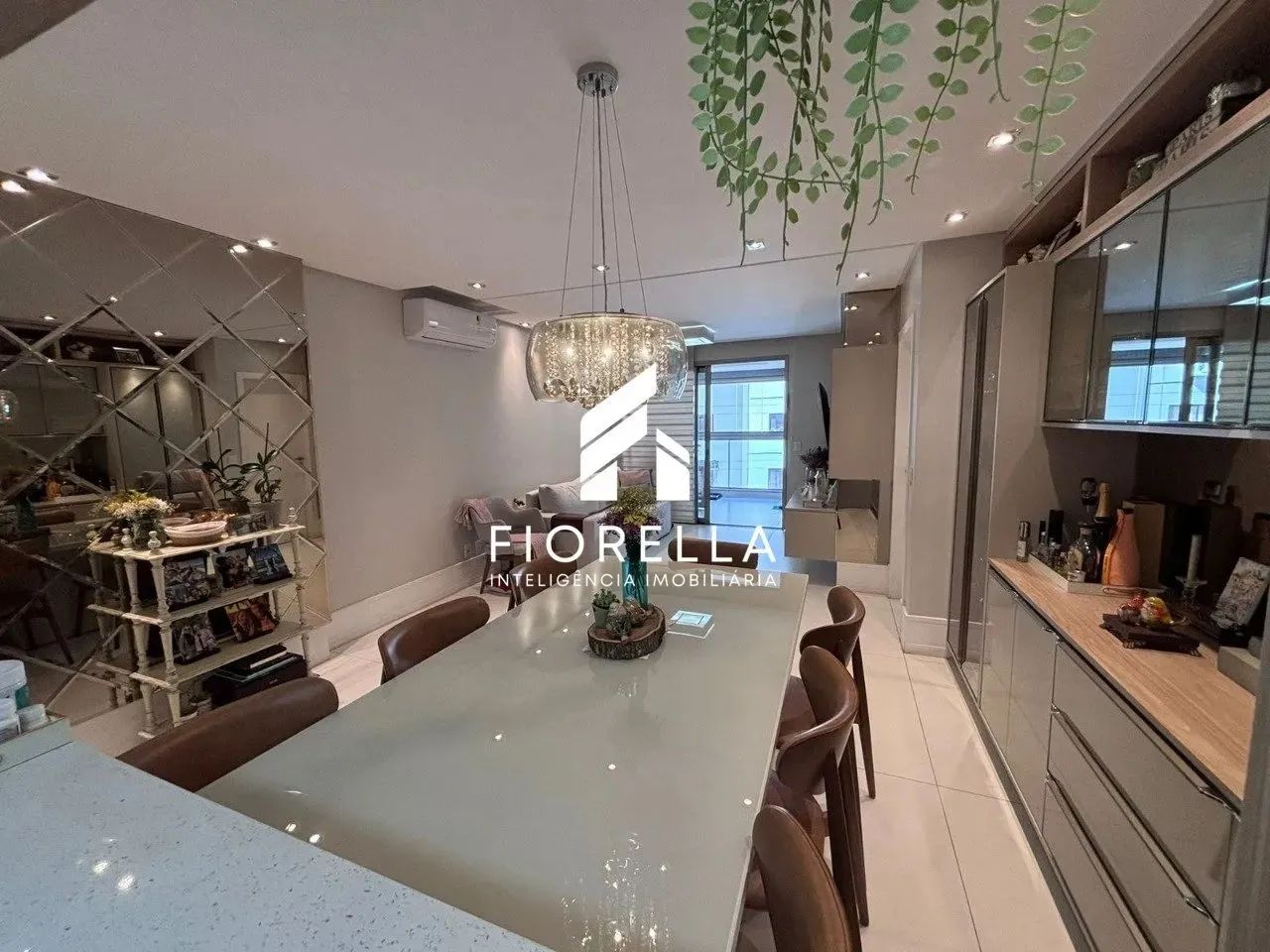 Apartamento com 03 dormitórios com 03 Suíte no bairro Campinas - São José - Foto 2