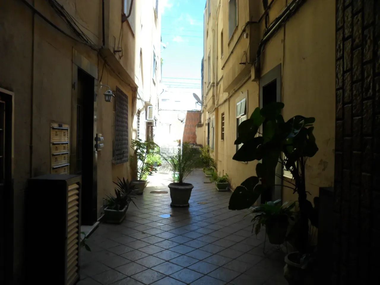 Amplo Imóvel de 100 m² no Centro de Nilópolis  Excelente Localização - Foto 4