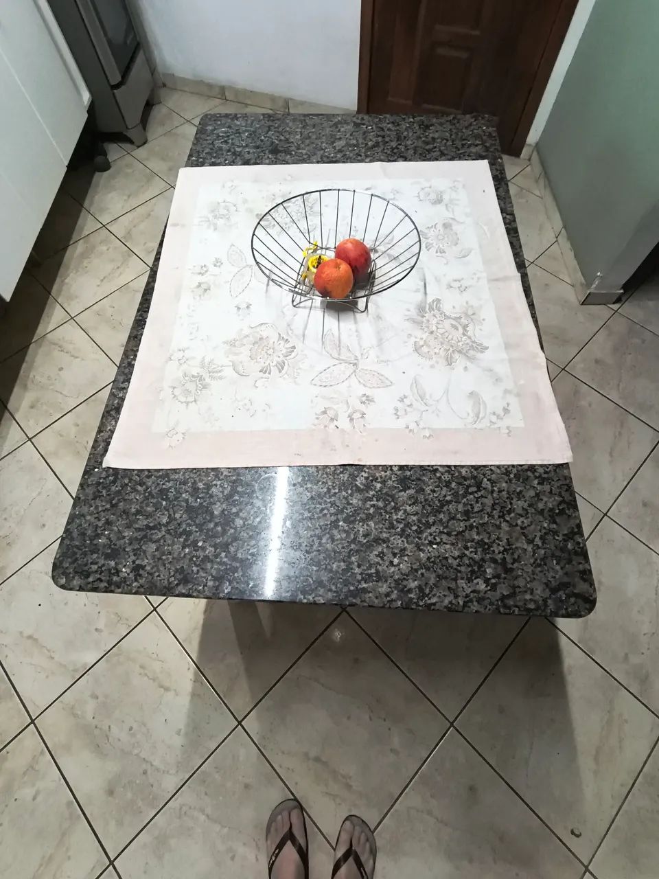 Mesa tampo de mármore 