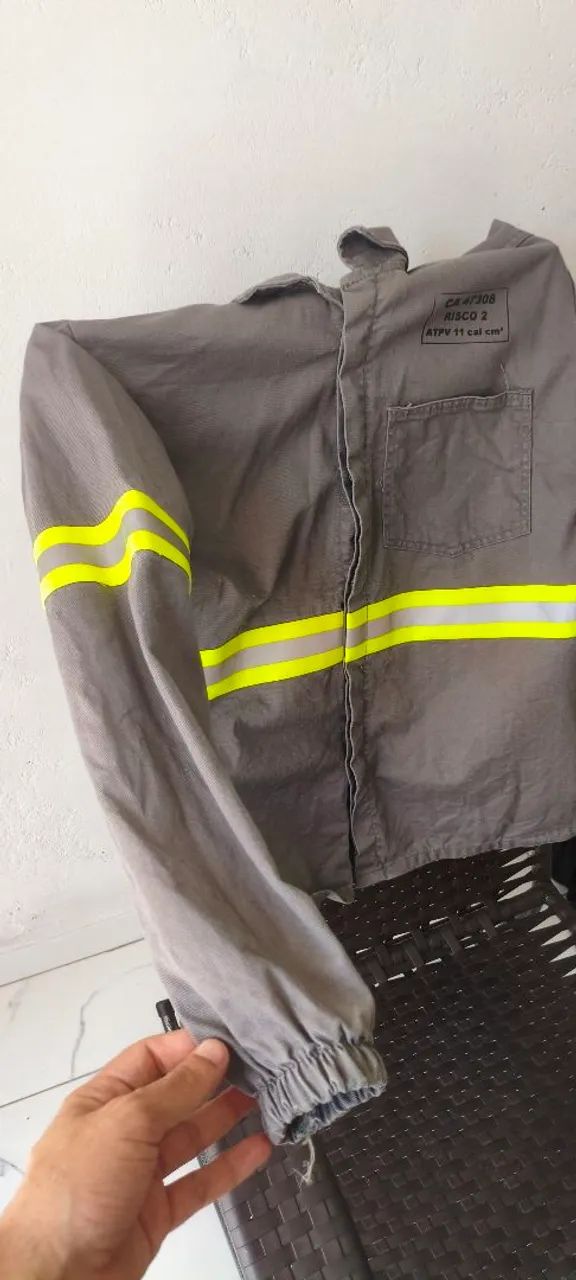 Fardamento eletricista ATPV - Foto 2