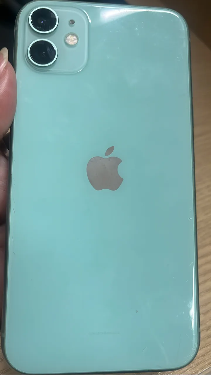 iPhone 11 verde 128gb - Celulares e Smartphones - Pioneiros, Campo