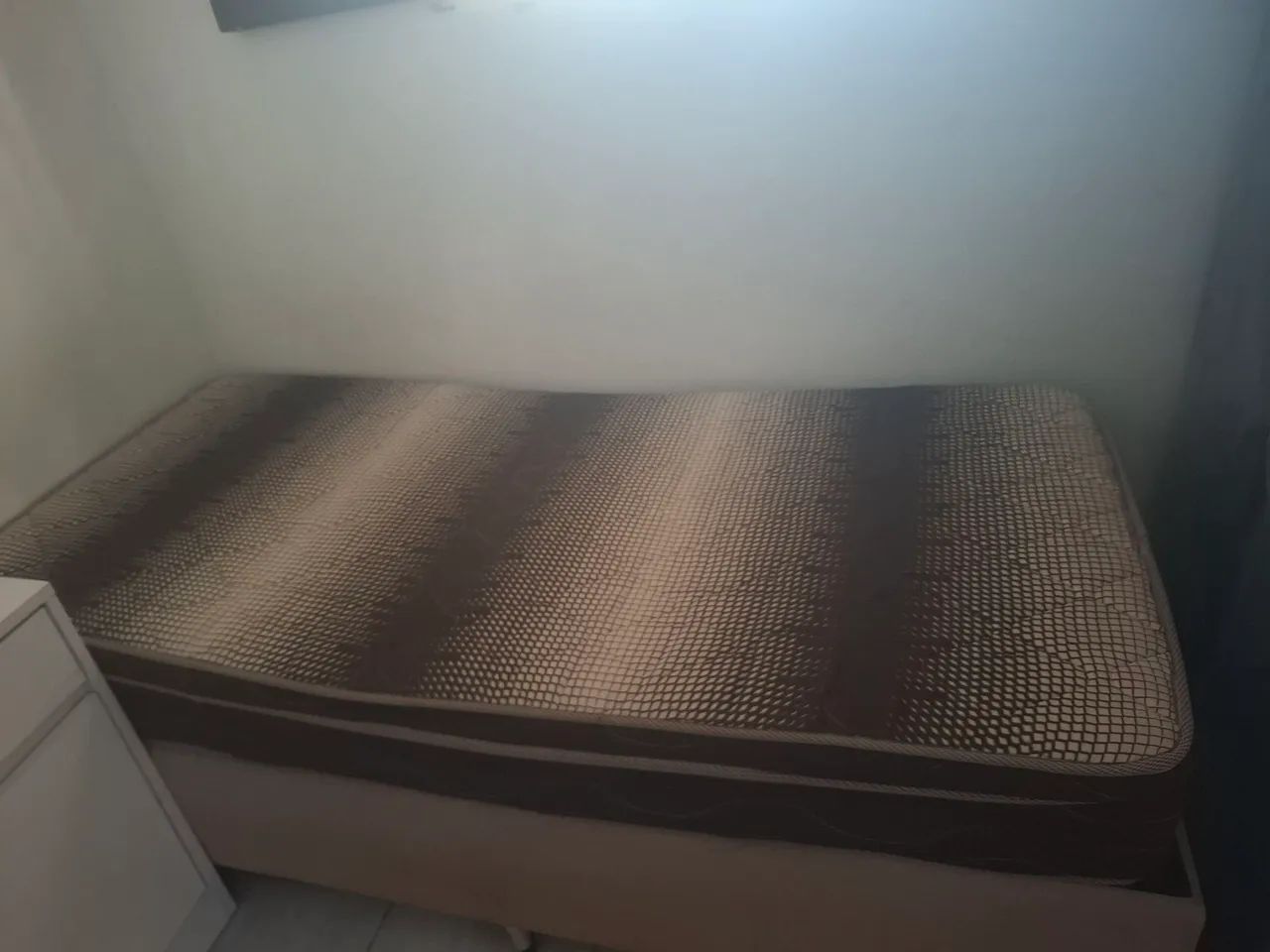Cama de Solteiro Usada com Base de Madeira e Colchão Da Ortobom - Foto 4