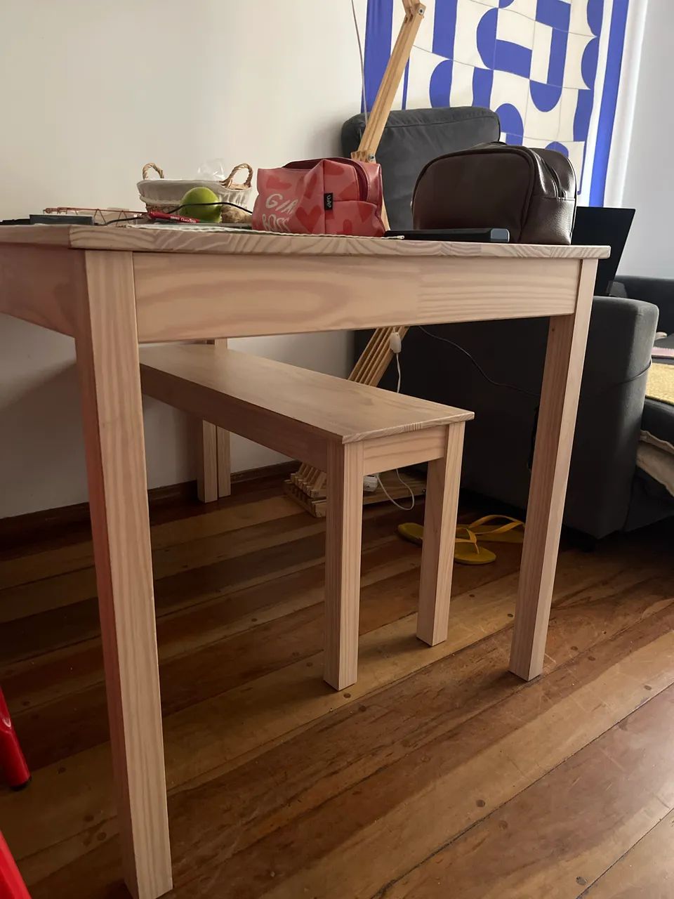 Mesa de madeira pinus