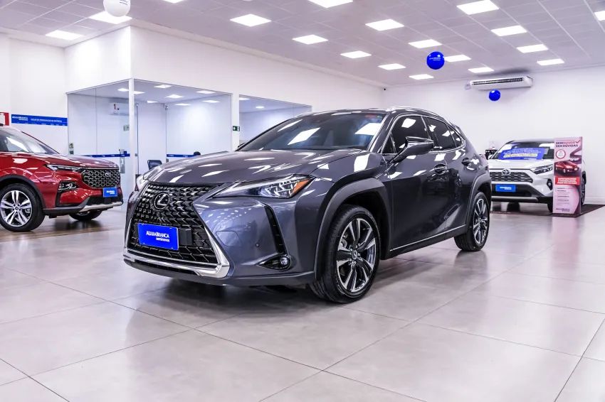 Lexus Ux-250H 2023