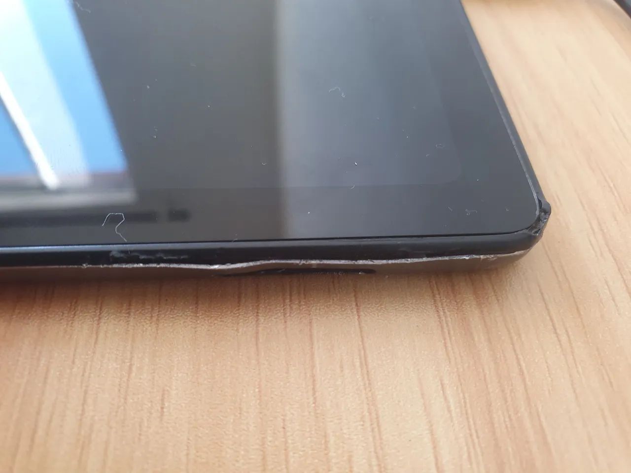 Tablet A7, com marcas de uso mas funcionando - Foto 2